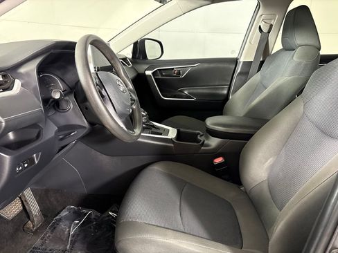 Used 2024 Toyota RAV4 LE FWD image 21