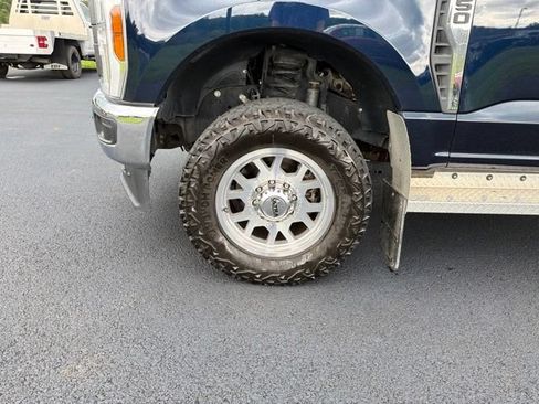 Used 2024 Ford F250 XL w/ FX4 Off-Road Package AWD/4WD image 14