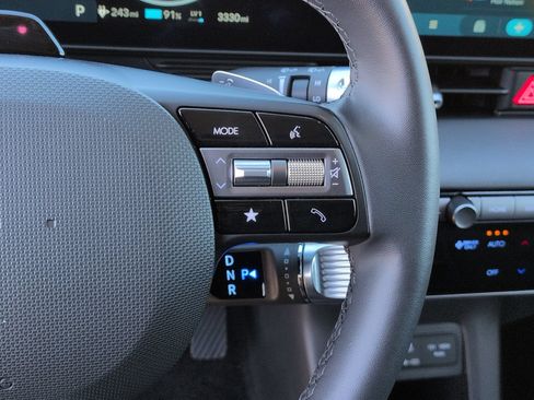 Used 2025 Hyundai Ioniq 5 SE RWD image 20