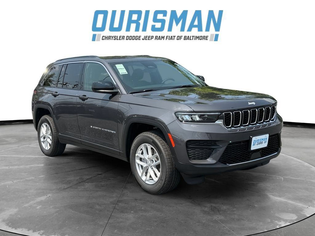 New 2026 Jeep Grand Cherokee Laredo X AWD/4WD image 1