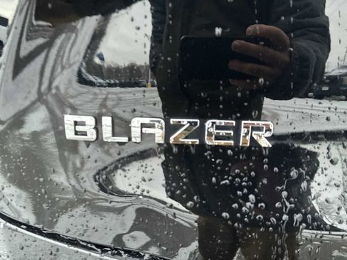 Used 2023 Chevrolet Blazer LT image 31