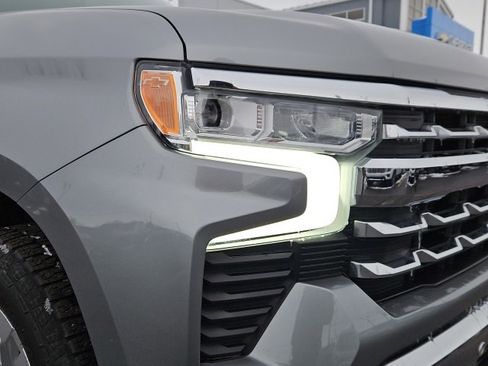 Certified 2024 Chevrolet Silverado 1500 LTZ w/ LTZ Convenience Package II image 15