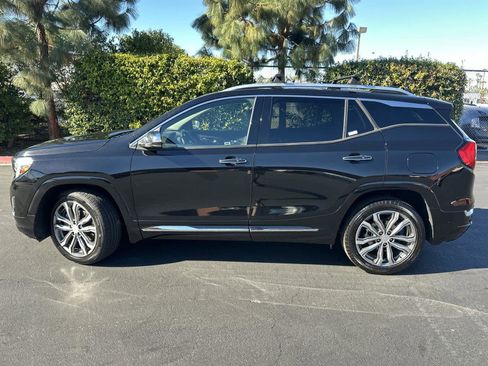 Used 2018 GMC Terrain Denali w/ Driver Alert Package II image 3