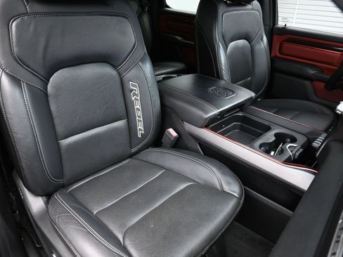 Used 2019 RAM 1500 Rebel w/ Rebel Level 2 Equipment Group AWD/4WD image 40