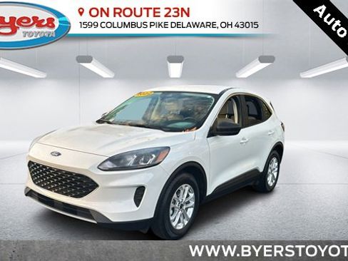 Used 2022 Ford Escape SE image 1