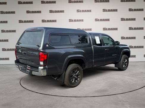 Used 2022 Toyota Tacoma SR5 w/ SR5 Appearance Package (SM) AWD/4WD image 5