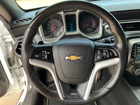 Used 2015 Chevrolet Camaro SS w/ Rear Vision Package RWD image 9