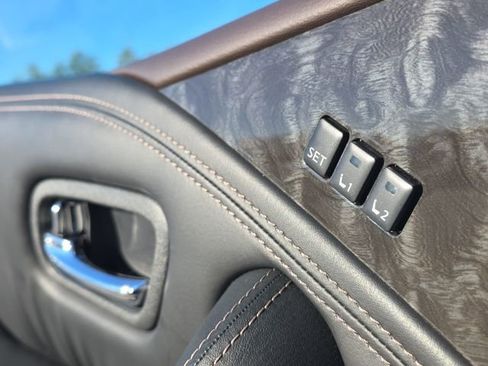 Used 2023 Nissan Armada Platinum w/ Captain's Chairs Package image 26