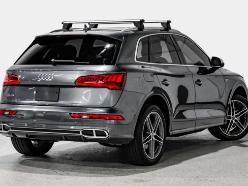 Used 2018 Audi SQ5 Premium Plus w/ Navigation Package AWD/4WD image 6