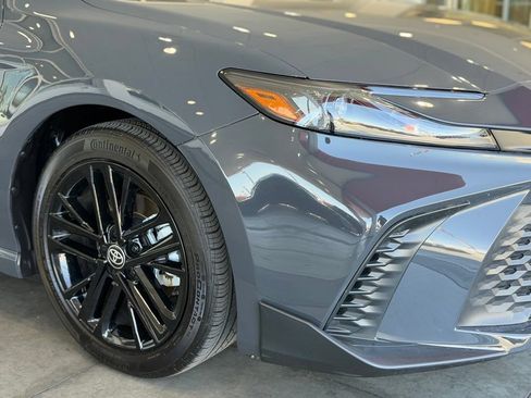 Used 2026 Toyota Camry SE FWD image 8