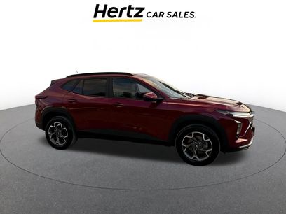 Used 2025 Chevrolet Trax LT