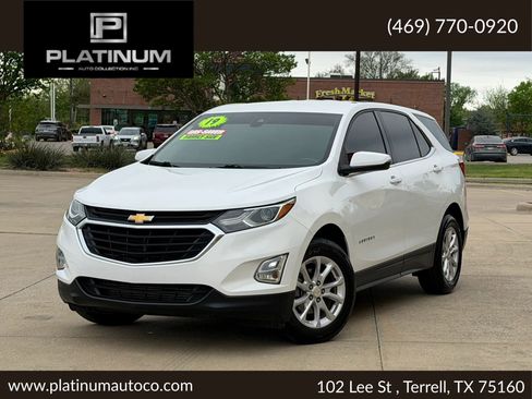 Used 2019 Chevrolet Equinox LT w/ Driver Convenience Package image 1