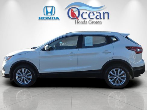 Used 2022 Nissan Rogue Sport SV image 6
