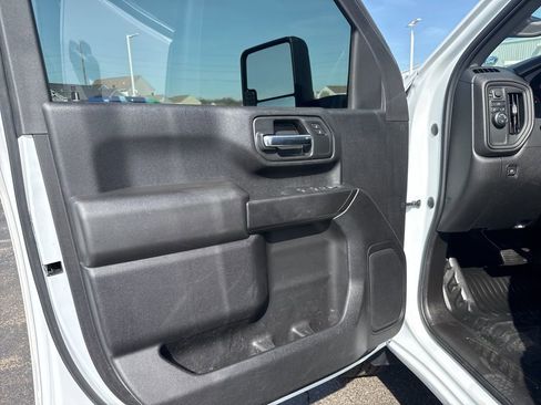 Used 2021 Chevrolet Silverado 3500 W/T w/ WT Convenience Package image 5