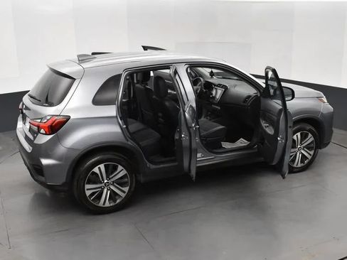 Used 2024 Mitsubishi Outlander Sport SE AWD/4WD image 6