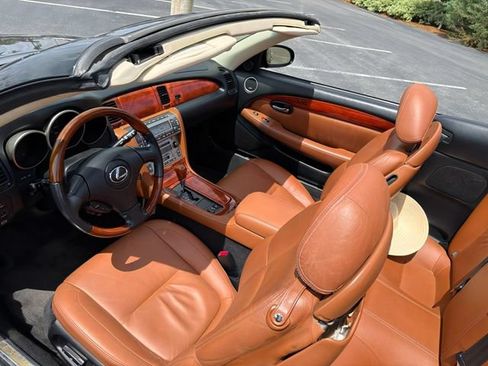 Used 2004 Lexus SC 430 Convertible RWD image 13
