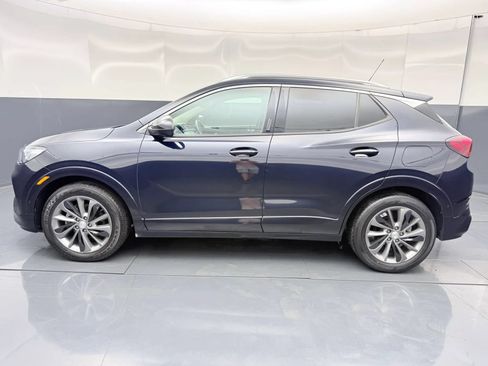 Used 2021 Buick Encore GX Essence w/ Advanced Technology Package FWD image 4