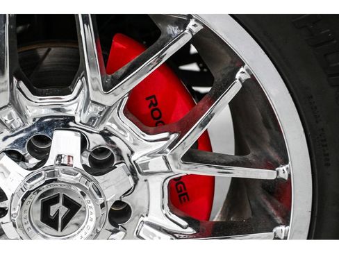 Used 2018 Chevrolet Silverado 1500 LT w/ All Star Edition AWD/4WD image 26