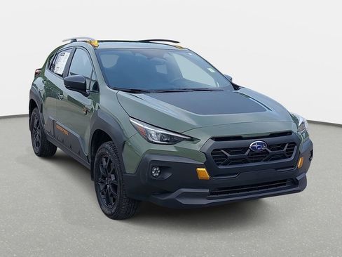 Used 2024 Subaru Crosstrek 2.5i Wilderness w/ Crosstrek Mirror Package AWD/4WD image 3