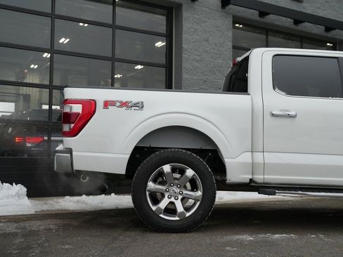 Used 2021 Ford F150 Lariat w/ Max Trailer Tow Package image 19