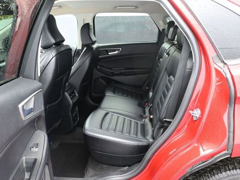 Certified 2024 Ford Edge SEL AWD/4WD image 15