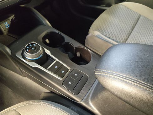 Used 2022 Ford Escape SE FWD image 26