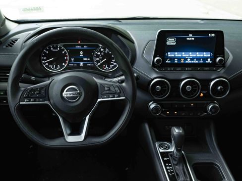 Used 2023 Nissan Sentra SV FWD image 19