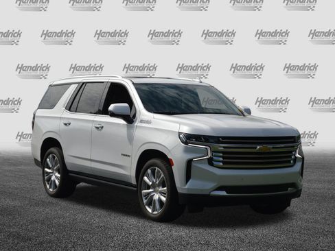 Used 2023 Chevrolet Tahoe High Country w/ Premium Package 2 AWD/4WD image 5