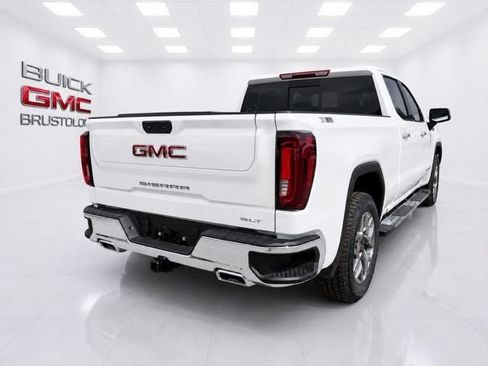 New 2026 GMC Sierra 1500 SLT w/ SLT Premium Package AWD/4WD image 5