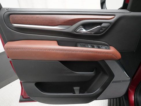 Used 2023 GMC Yukon Denali Ultimate image 26