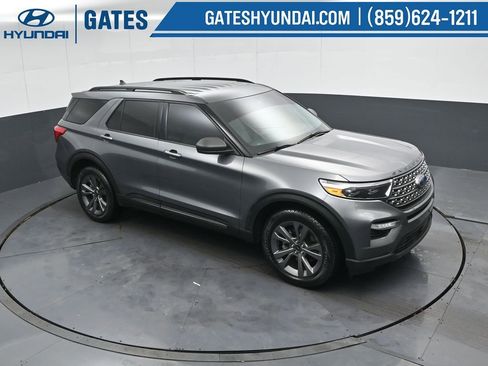 Used 2021 Ford Explorer XLT w/ Equipment Group 202A image 58