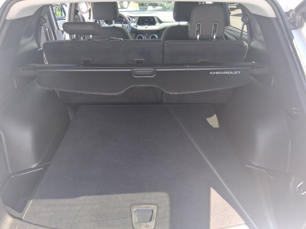 Used 2021 Chevrolet Blazer LT FWD image 26