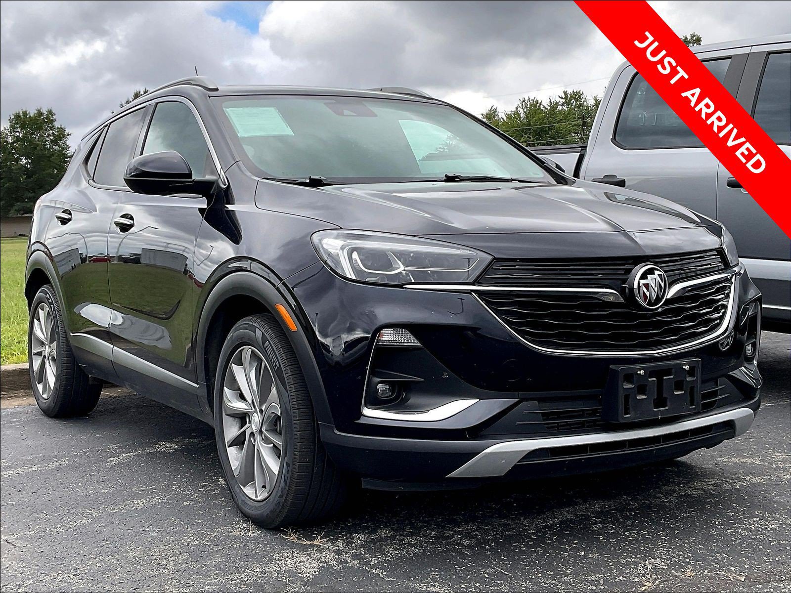 Used 2021 Buick Encore GX Essence w/ Advanced Technology Package FWD image 1