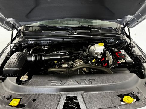 Used 2020 RAM 1500 Sport w/ Leather & Sound Group AWD/4WD image 10