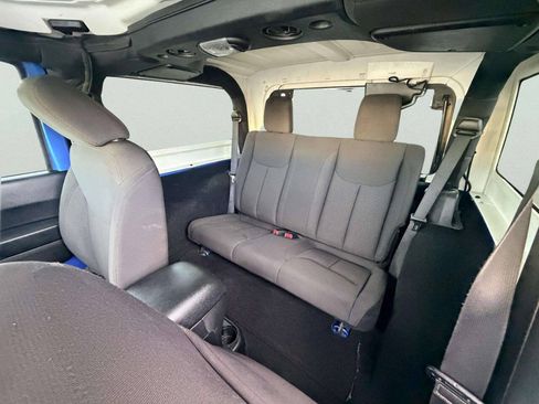 Used 2016 Jeep Wrangler Sport w/ Quick Order Package 23S AWD/4WD image 19