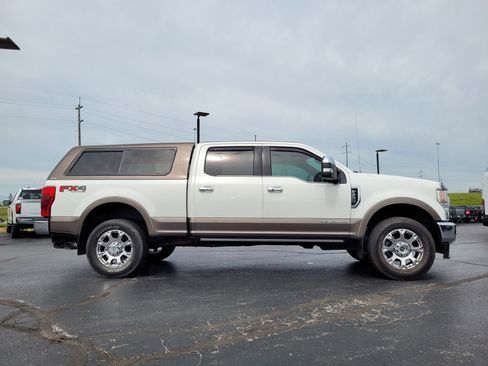 Used 2020 Ford F250 King Ranch w/ King Ranch Ultimate Package AWD/4WD image 2