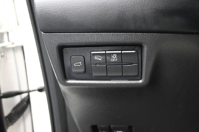 Certified 2024 MAZDA CX-5 AWD 2.5 S w/ Preferred Package image 18