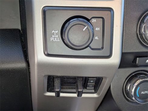 Used 2018 Ford F250 Lariat w/ Lariat Value Package image 24