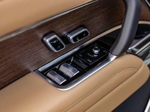 New 2026 Land Rover Range Rover SE AWD/4WD image 55