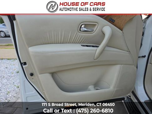 Used 2014 INFINITI QX80 4WD w/ Theater Package image 50