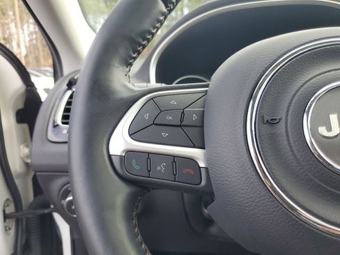 Certified 2018 Jeep Compass Limited w/ Navigation Group image 18