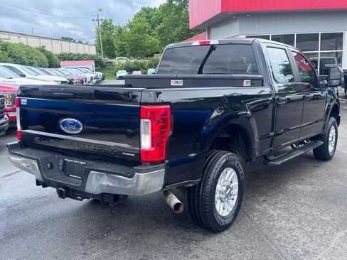 Used 2019 Ford F250 XL w/ STX Appearance Package AWD/4WD image 3