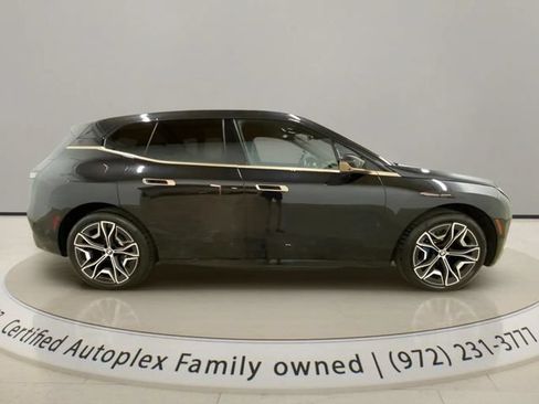 Used 2024 BMW iX xDrive50 w/ Premium Package AWD/4WD image 6