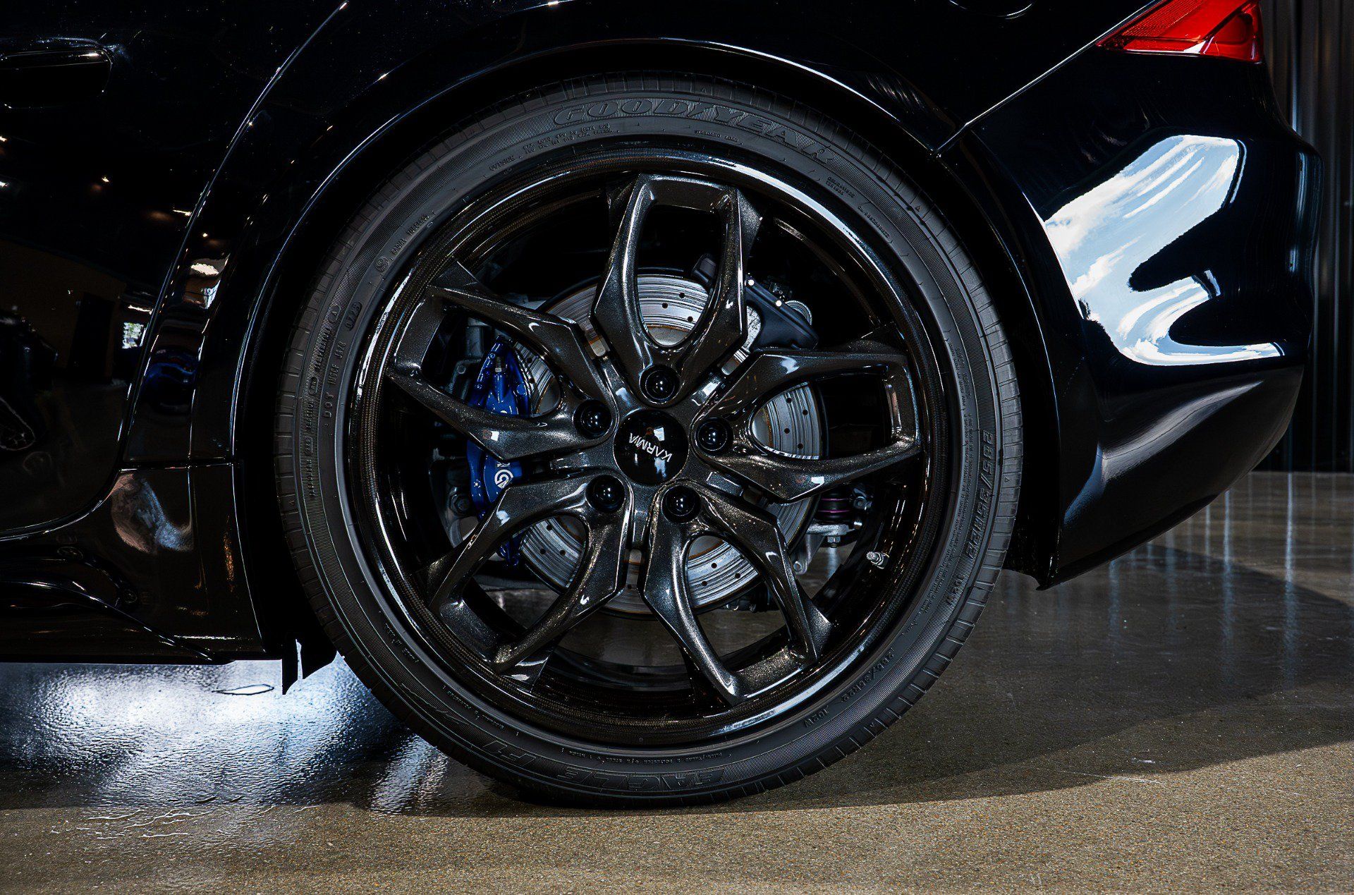 Used 2025 Karma Revero Luxury RWD image 27