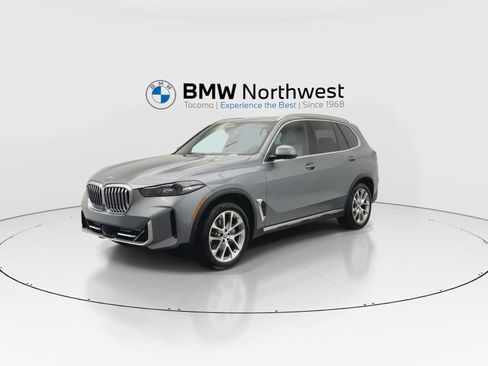 Used 2024 BMW X5 xDrive40i AWD/4WD image 9