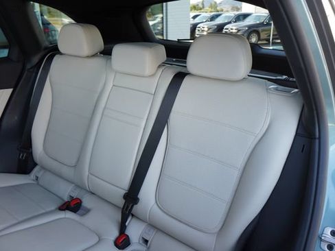 Used 2026 Mercedes-Benz GLC 300 image 30