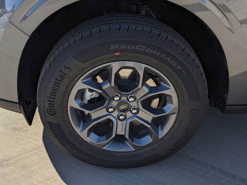 New 2026 Ford Maverick XLT w/ 4K Tow Package AWD/4WD image 7