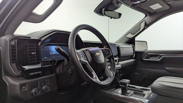 Used 2023 Chevrolet Silverado 1500 LTZ w/ Technology Package RWD image 23