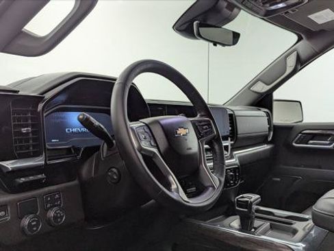Used 2023 Chevrolet Silverado 1500 LTZ w/ Technology Package RWD image 23