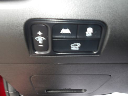 Used 2023 Kia Sorento SX AWD/4WD image 24